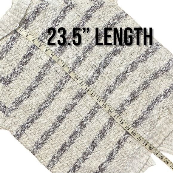 O'Neill Gray and Cream Cardigan Sweater Sz L - Picture 9 of 11